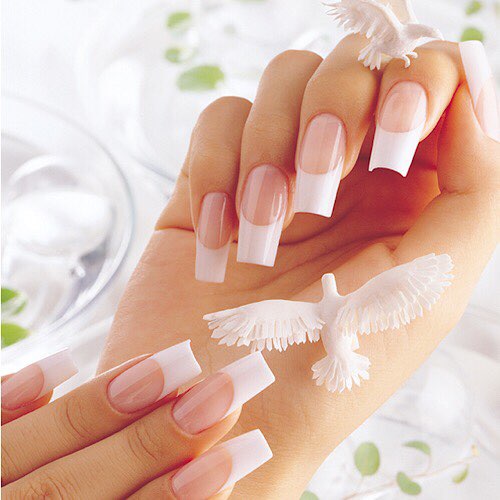 ARIA NAILS & SPA - Nail enhancements